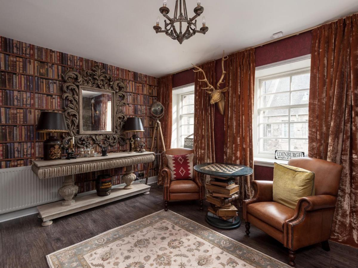 Canongate Luxury Homestay Edinburgh Exterior foto