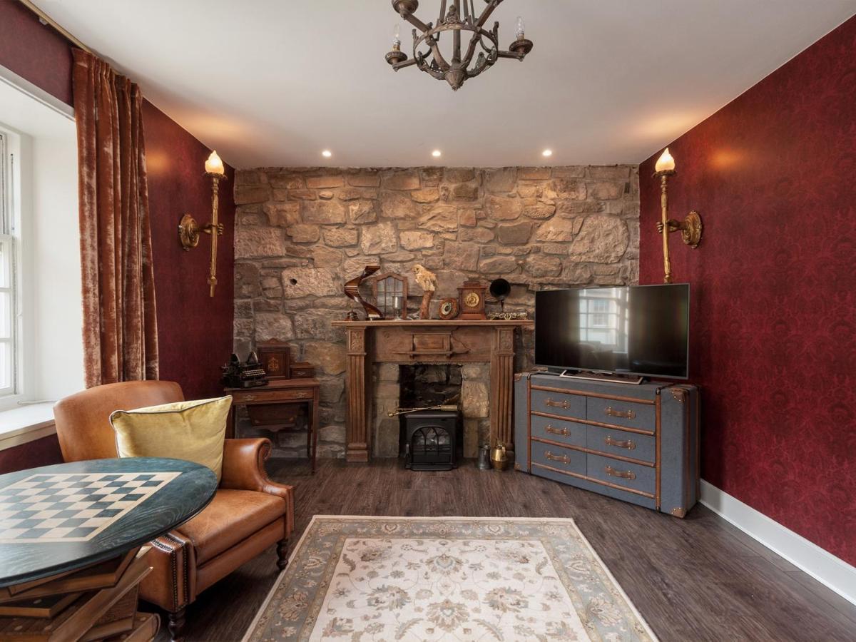 Canongate Luxury Homestay Edinburgh Exterior foto